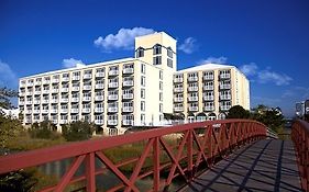Coconut Malorie Hotel, Ascend Collection